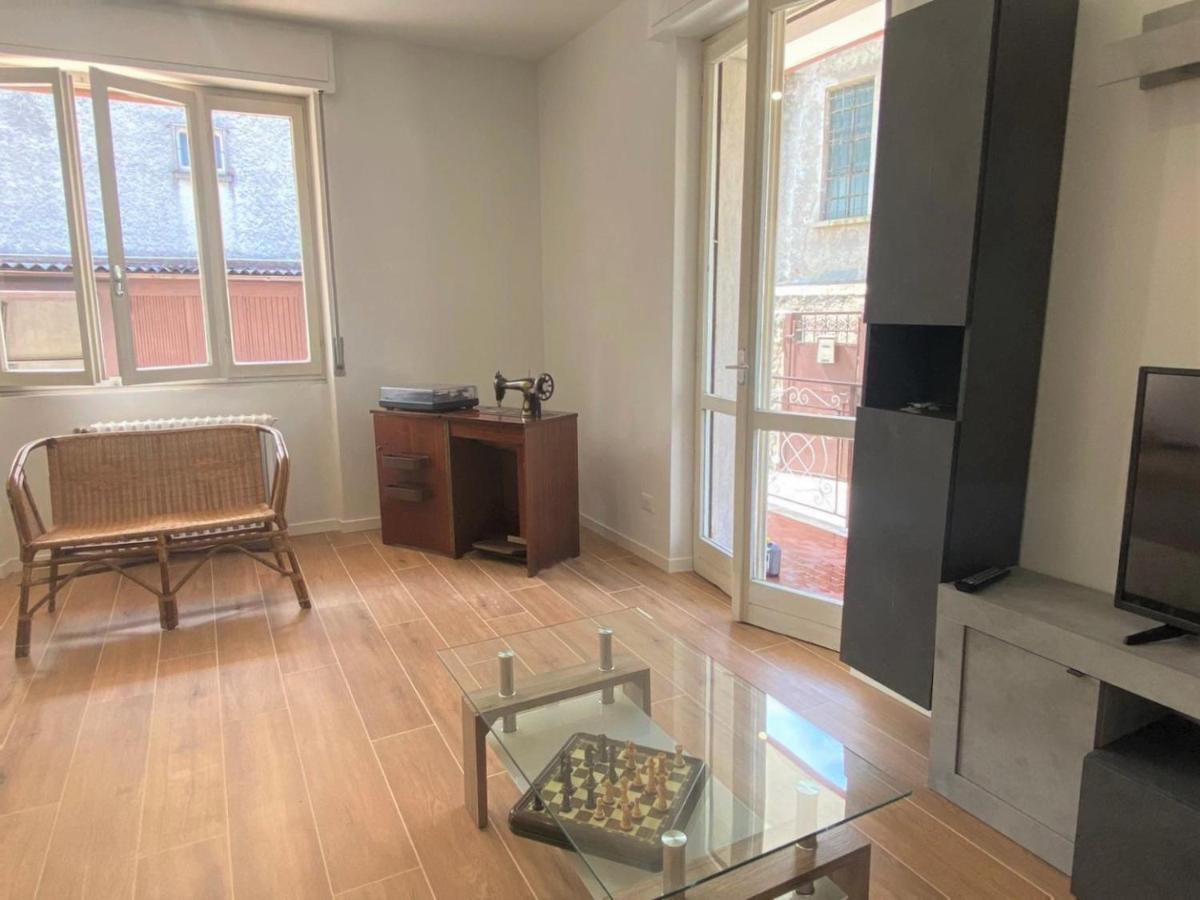 Villa The Swan - Composed By 2 Apartments Mandello del Lario Esterno foto